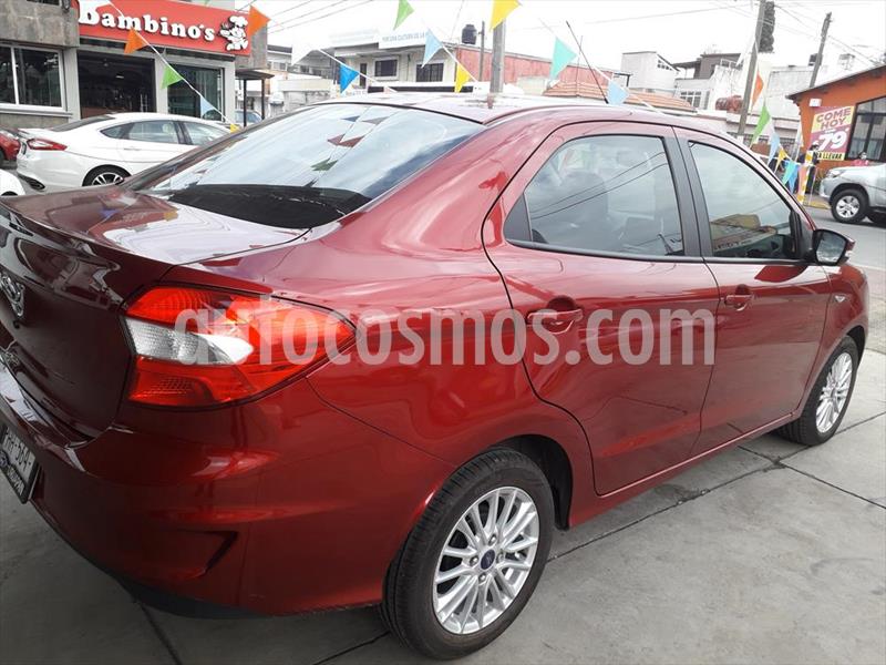 Foto Ford Figo Sedan Titanium Aut usado (2019) color Rojo precio $235,000
