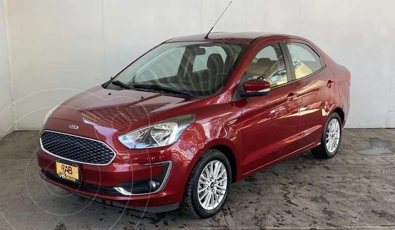 Foto Ford Figo Sedan Titanium Aut usado (2019) color Rojo precio $270,000