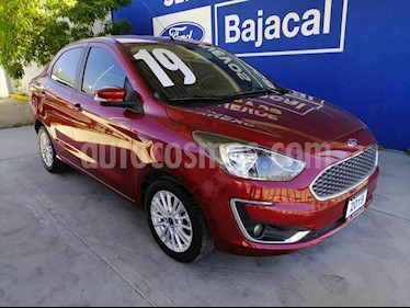 foto Ford Figo Sedán Titanium Aut usado (2019) color Rojo precio $225,000