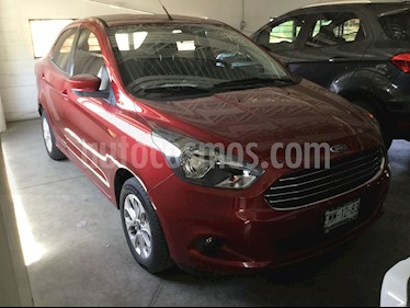 Ford Figo Sedan Titanium usado (2017) color Rojo precio $153,000