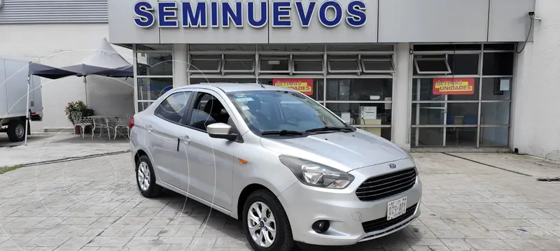 Foto Ford Figo Sedan Titanium Aut usado (2017) color Plata Estelar financiado en mensualidades(enganche $41,595 mensualidades desde $6,239)