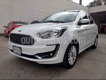foto Ford Figo Sedán Titanium Aut usado (2019) color Blanco precio $210,000