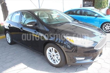 Ford Focus Hatchback SE usado (2017) color Negro precio $325,000