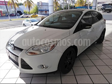 Ford Focus Hatchback SE Aut usado (2013) color Blanco precio $148,000