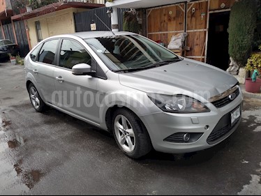 Foto Ford Focus Hatchback SE Sport Aut usado (2010) color Gris precio $83,000