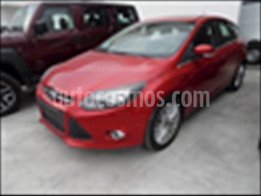 foto Ford Focus Hatchback Trend Aut usado (2014) color Rojo precio $154,000
