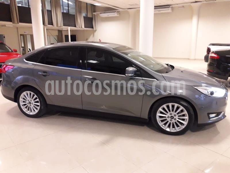 Ford Focus One 4P Edge 1.6 usado (2017) color Gris Oscuro precio $1.620.000