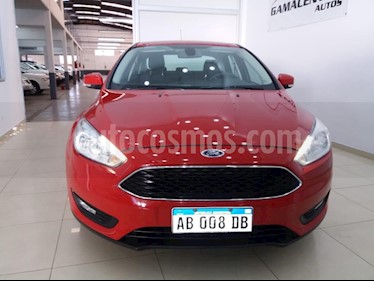 foto Ford Focus One 5P 1.6 Edge usado (2017) color Rojo precio $580.000