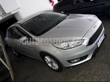 Ford Focus Sedan 1.6L S usado (2017) color Gris Claro precio $590.000