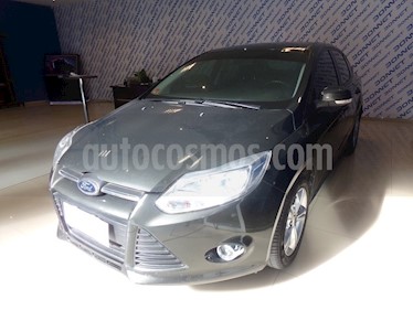 foto Ford Focus Sedán 2.0L SE usado (2014) color Gris Zinc precio $340.000