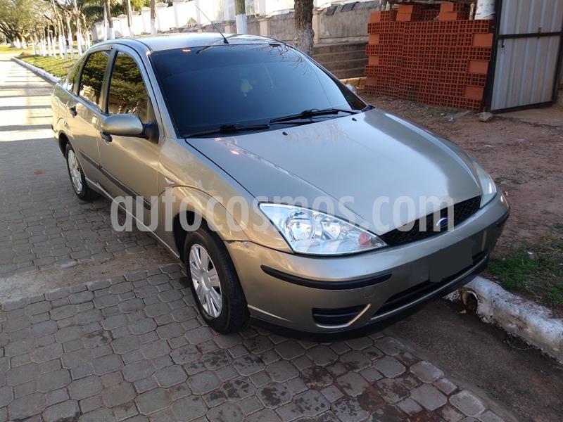 Ford Focus Sedan 1.6L Ambiente usado (2007) color Gris precio $295.000