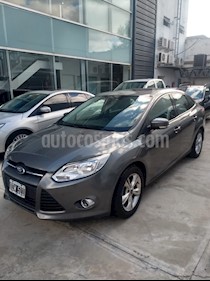 foto Ford Focus Sedán 2.0L SE Plus usado (2014) color Gris Mercurio precio $595.000