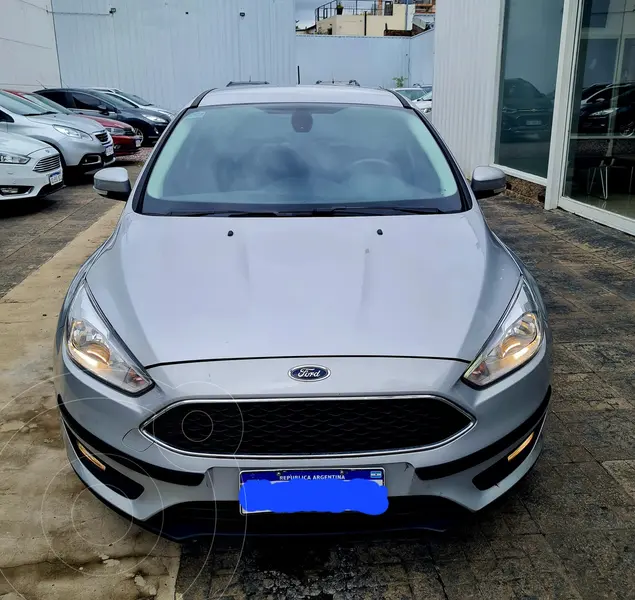 Foto Ford Focus Sedan 2.0L SE Plus Aut usado (2019) color Plata Metalizado precio $16.500.000