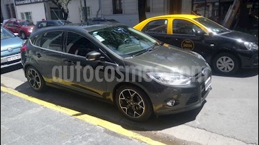 Foto venta Auto Usado Ford Focus - (2014) color Gris precio $489.000