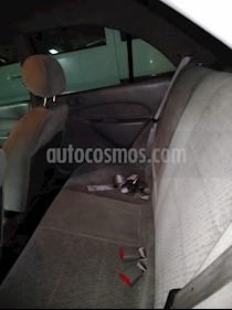 foto Ford Focus 2.0L SE usado (1997) color Rojo precio $9.500.000