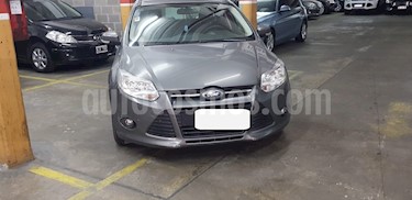 foto Ford Focus 5P 1.6L S usado (2014) color Gris Mercurio precio $410.000