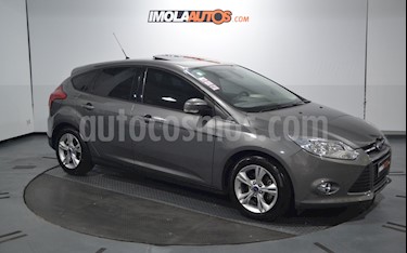 Foto venta Auto usado Ford Focus 5P 2.0L SE Plus Aut (2018) color Gris precio $500.000