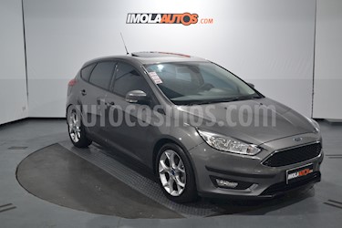 foto Ford Focus 5P 2.0L SE Plus Aut usado (2016) color Gris precio $650.000