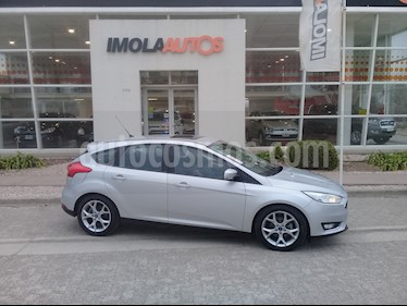 Foto venta Auto usado Ford Focus 5P 2.0L SE Plus (2016) color Plata Metalizado precio $600.000