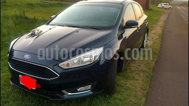 Foto venta Auto usado Ford Focus 5P 2.0L SE (2015) color Azul Monaco precio $450.000