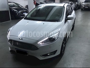 Foto venta Auto usado Ford Focus 5P 2.0L Titanium Aut (2016) color Blanco Oxford precio $669.000