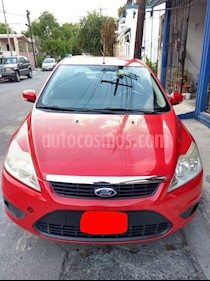 foto Ford Focus Ambiente Aut usado (2010) color Rojo precio $82,000