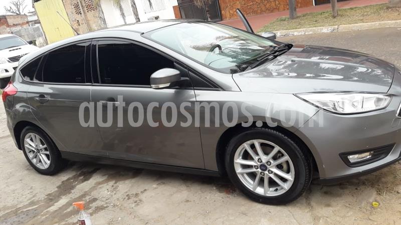 Ford Focus 5P 1.6L S usado (2015) color Gris precio $750.000