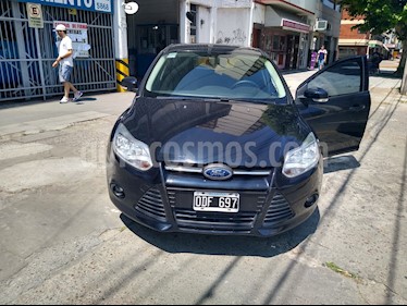 foto Ford Focus 5P 1.6L S usado (2014) color Negro Perla precio $520.000