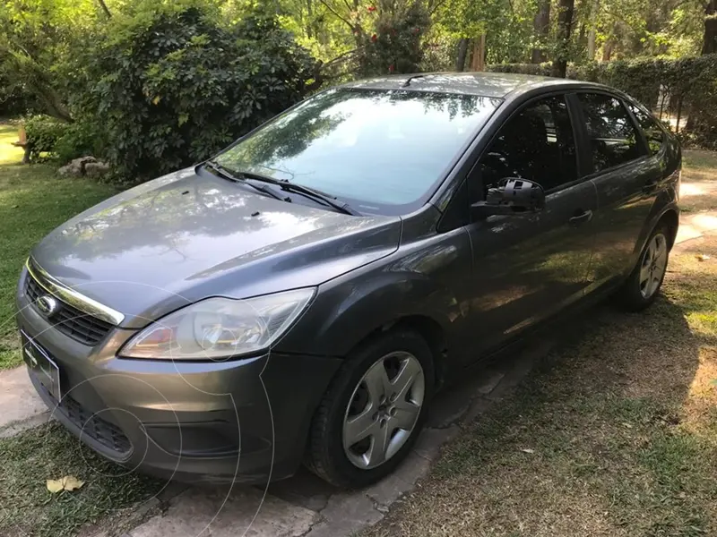 Foto Ford Focus 5P 1.6L Style usado (2012) color Gris precio $2.500.000