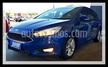 foto Ford Focus 5P 1.6L S usado (2016) color Azul precio $850.000