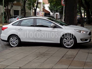Ford Focus 5P 2.0L SE Plus usado (2016) color Blanco precio $950.000