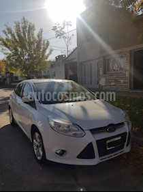 foto Ford Focus 5P 2.0L SE Plus Aut usado (2015) color Blanco precio $790.000