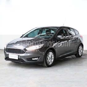 Ford Focus 5P 1.6L S usado (2016) color Gris precio $826.000