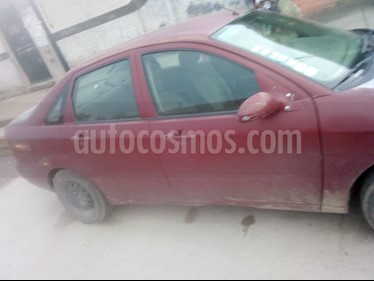 Foto venta Auto usado Ford Focus LX (2002) color Rojo precio $25,000