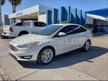 Ford Focus Titanium Aut usado (2016) color Blanco precio $205,000