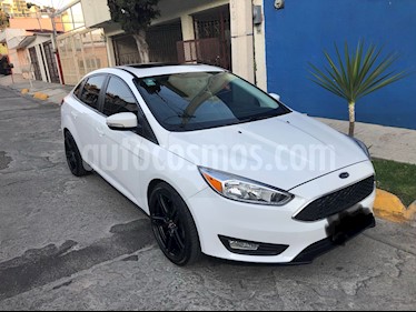 Ford Focus SE usado (2017) color Blanco precio $242,000