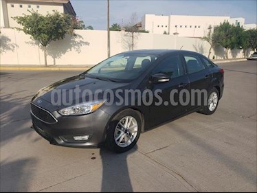 foto Ford Focus SE Aut usado (2016) color Gris precio $198,000