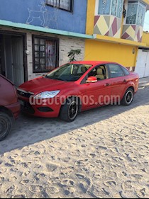 Ford Focus Ambiente Aut usado (2010) color Rojo Vivo precio $78,000