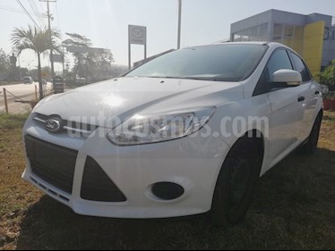Foto venta Auto usado Ford Focus S 4-ptas AT (2014) color Blanco Nieve precio $135,000