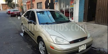 Ford Focus S Aut usado (2002) color Bronce precio $34,500