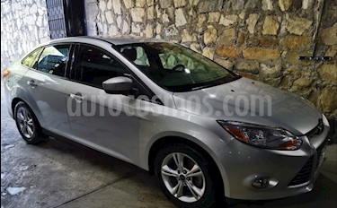 foto Ford Focus SE Aut usado (2012) color Plata precio $118,000