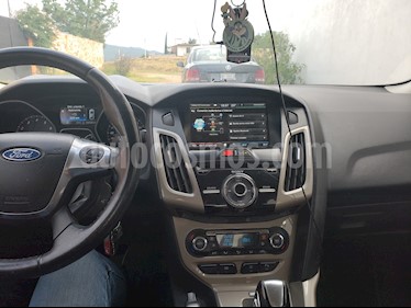 Foto Ford Focus SE Plus Aut usado (2012) color Plata Estelar precio $135,000