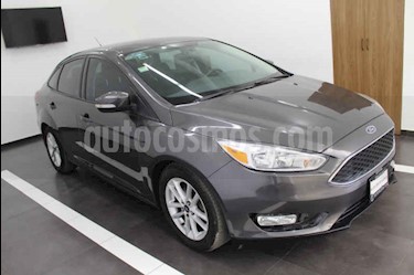foto Ford Focus SE usado (2016) color Gris precio $195,000