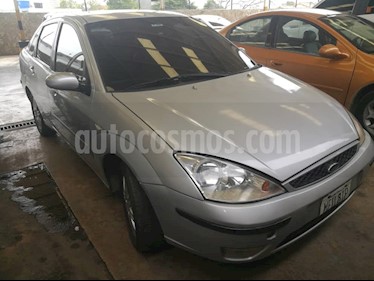 foto Ford Focus SE usado (2008) color Plata precio u$s2.300