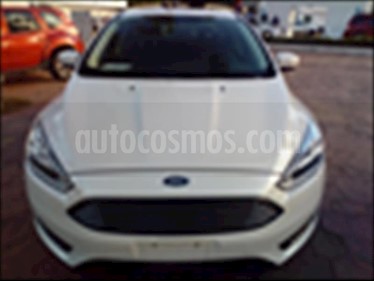 Ford Focus TITANUM 4 PTAS TA usado (2017) color Blanco precio $310,000