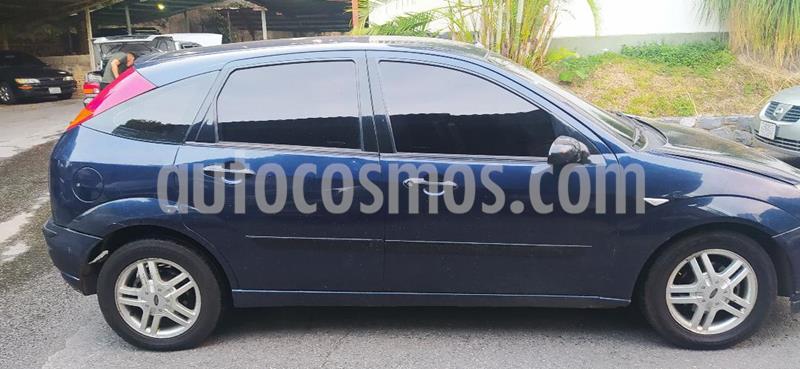 foto Ford Focus SE usado (2006) color Azul precio BoF2.500