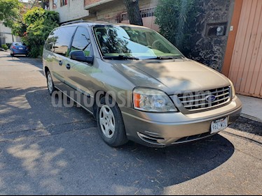 Foto Ford Freestar LX usado (2006) color Arena Dorada precio $84,000