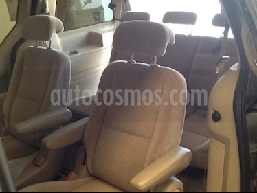 Ford Freestar LX usado (2005) color Arena Dorada precio $65,000