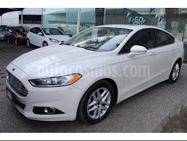 Foto venta Auto Seminuevo Ford Fusion 2.5 SE I4 AT (2016) color Blanco precio $245,000