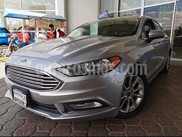 Ford Fusion SE Hibrido usado (2017) color Plata Estelar precio $305,000